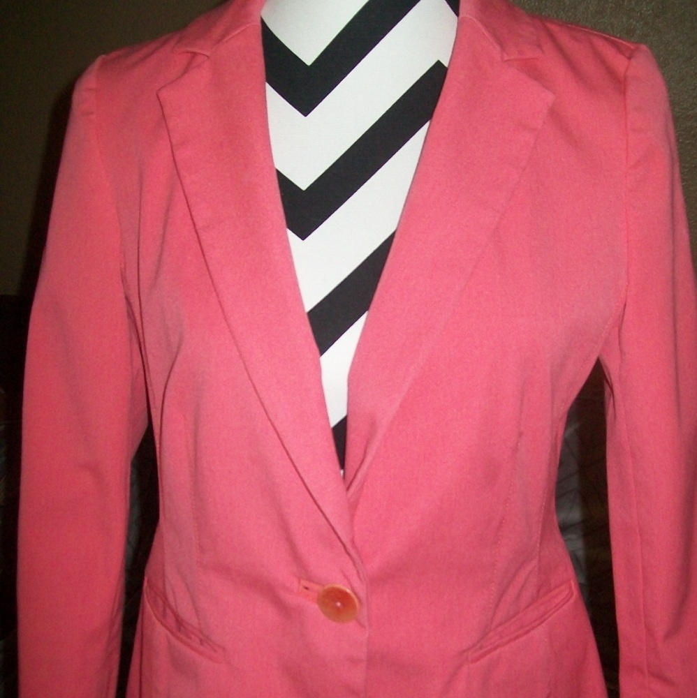 Ecru Size 8 Coral Blazer